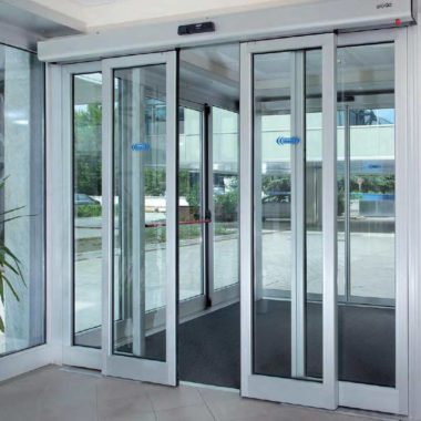 platinum-auto-doors-closing-door